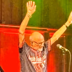 Review: DONNIE IRIS AND THE CRUSIERS at Bluestone