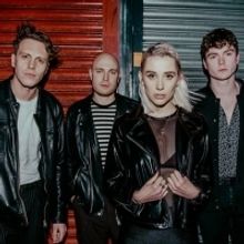 Yonaka Unveil Official Video For ROCKSTAR