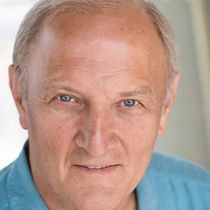 Kansas City Rep Honors Gary Neal Johnson With Dr. Mac Award