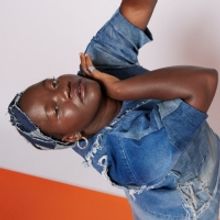 Beckah Amani Shares 'I Don't Know Why I Don't Leave You'