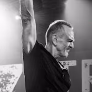 Hank Azaria To Play Brooklyn Bowl with Acclaimed Bruce Springsteen Tribute Band
