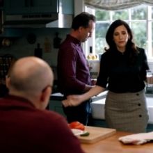 VIDEO: Watch a New Clip from THE UNICORN on CBS!