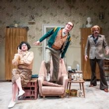Review: THE WALWORTH FARCE, Southwark Playhouse Elephant