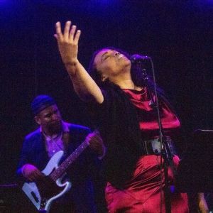 Review: Viral Social Media STARR Sings Her Music Live At Dizzy's Club Introducing Her New Album DARA STARR TUCKER