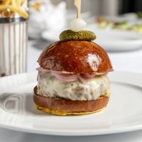 THE LAMBS CLUB Re-Opens for Lunch