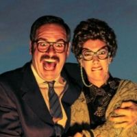 CON LO BIEN QUE ESTÁBAMOS (FERRETERÍA ESTEBAN) en la nueva temporada del Teatro…