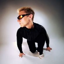 Atticus Roness Shares Power Pop Single 'Not The One (I'm Looking For)'