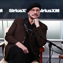 John Travolta Discusses Sinatra's "COME FLY WITH ME" on Siriusly Sinatra