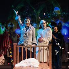 Interview: Elizabeth Newcomer of A CHRISTMAS CAROL at Crescent City Stage