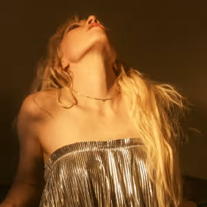 Carly Rae Jepsen Will Release 'The Loveliest Time' Album This Month