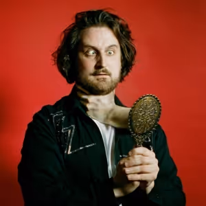 Acclaimed Comedian, Alexander Bennett Brings I CAN'T STAND THE MAN, MYSELF To…