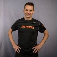 Doctor Noize and Justin Roberts Release New Song 'I'm Listening'