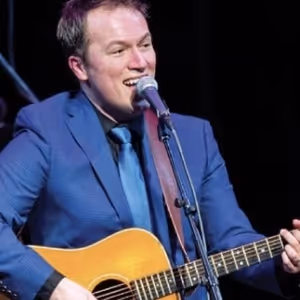 Marriott Theatre to Present FEELIN' GROOVY: MICHAEL MAHLER SINGS PAUL SIMON
