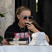 JoJo Siwa Serves Up New Single 'Iced Coffee'