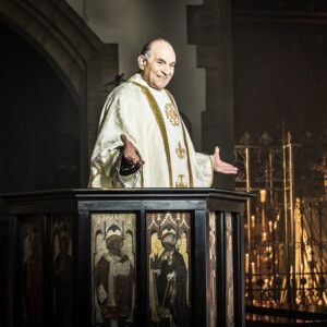 Review: MURDER IN THE CATHEDRAL, Starring David Suchet
