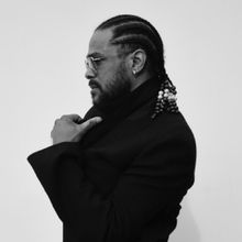 Maxwell Debuts The Silent Serenade Ensemble with East Coast Shows