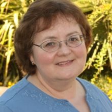 Desert Stage Theatre Academy Presents STORY AND CRAFT TIME With Miss Elly