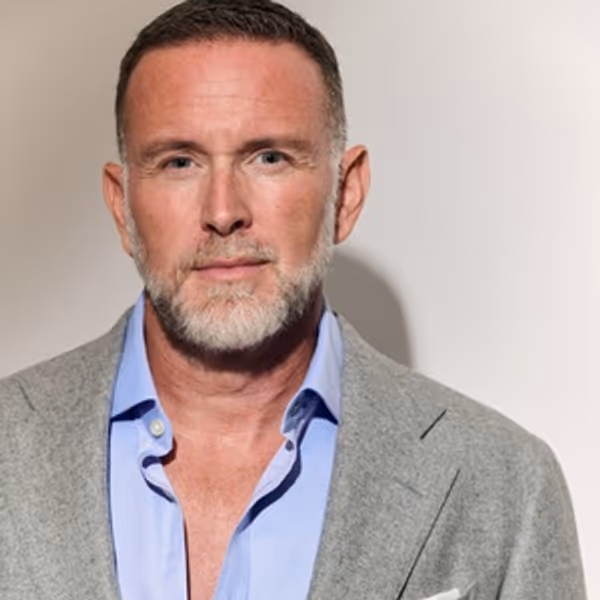 Ben Davis to Replace Geno Segers as 'Hades' in HADESTOWN Photo