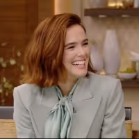 VIDEO: Zoey Deutch Talks BUFFALOED on LIVE WITH KELLY AND RYAN