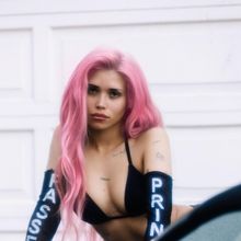 Nessa Barrett Returns With Infectious New Single 'Passenger Princess'