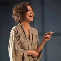 BWW Review: THE DEEP BLUE SEA, National Theatre At Home