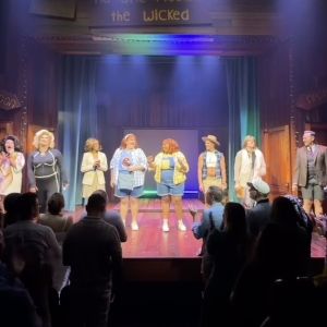 Video: GINGER TWINSIES Cast Takes First Bows