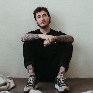 Youth Fountain Releases 'Roses In My Backpack'