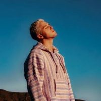 Lauv Delivers New Single 'Modern Loneliness'