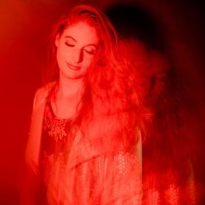 Femke Releases 'Safe In The Suburbs'