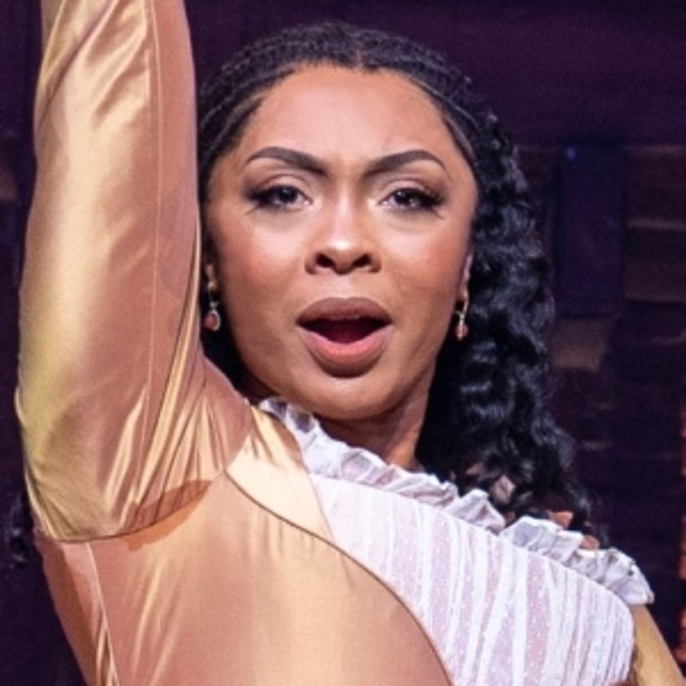 Wake Up With BroadwayWorld July 3, 2025- DORIAN GRAY Star Sarah Snook Joins the Wall at Sardi's and More  Image