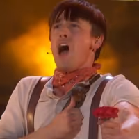 VIDEO: On This Day, April 17- HADESTOWN Opens On Broadway