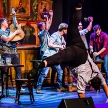 BWW Review: THE CHOIR OF MAN – ADELAIDE FRINGE 2021 at The Moa (open-air) At Glutto