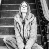 Juliana Hatfield Releases 'Can't Stand Losing You' Video Directed by Rachel Lichtman