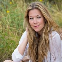 BWW Interview: Abbey O'Brien Choreographs A BRONX TALE at Axelrod Performing Arts Center