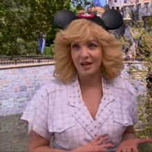 VIDEO: Watch a VACATION-Inspired Featurette from THE GOLDBERGS!