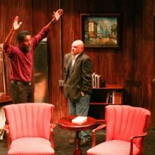 BWW Review: HAUNTING JULIA at The Liminal Playhouse