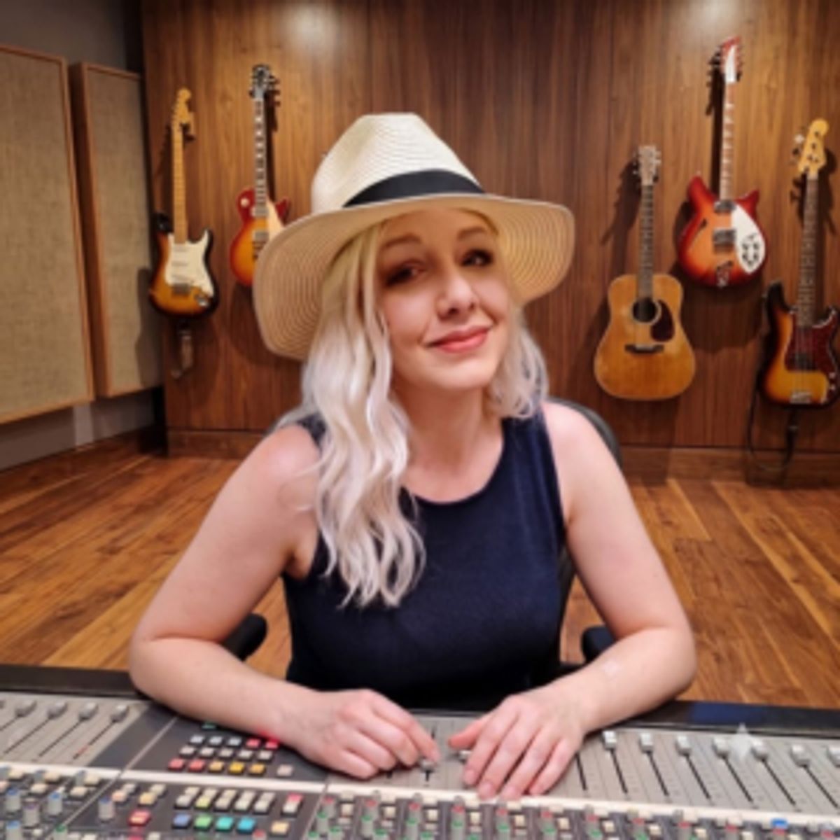 Cathy Young, 1974 JUNO Winner, Releases New Single I DON'T WANT TO LOSE YOU