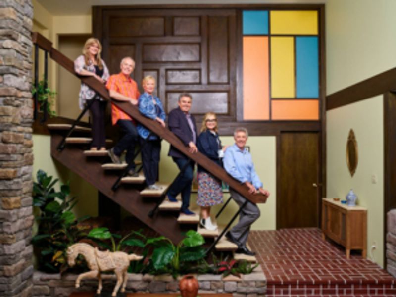HGTV Announces A VERY BRADY CONTEST Image