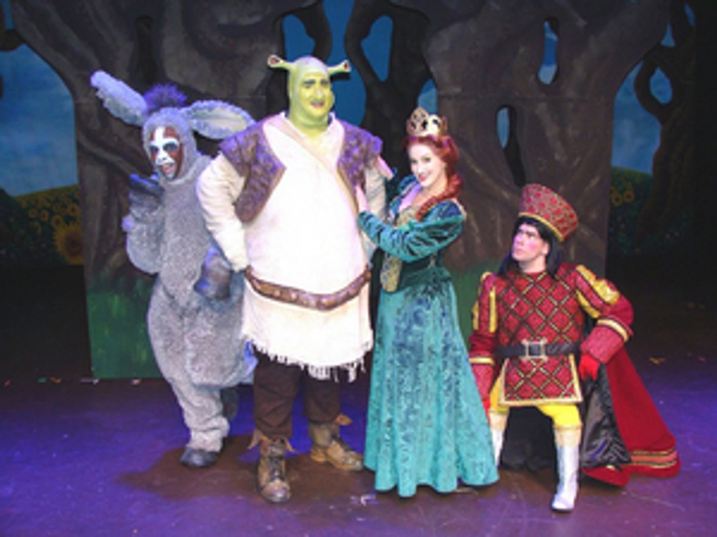 Review: SHREK Amuses at La Comedia Dinner Theatre  Image