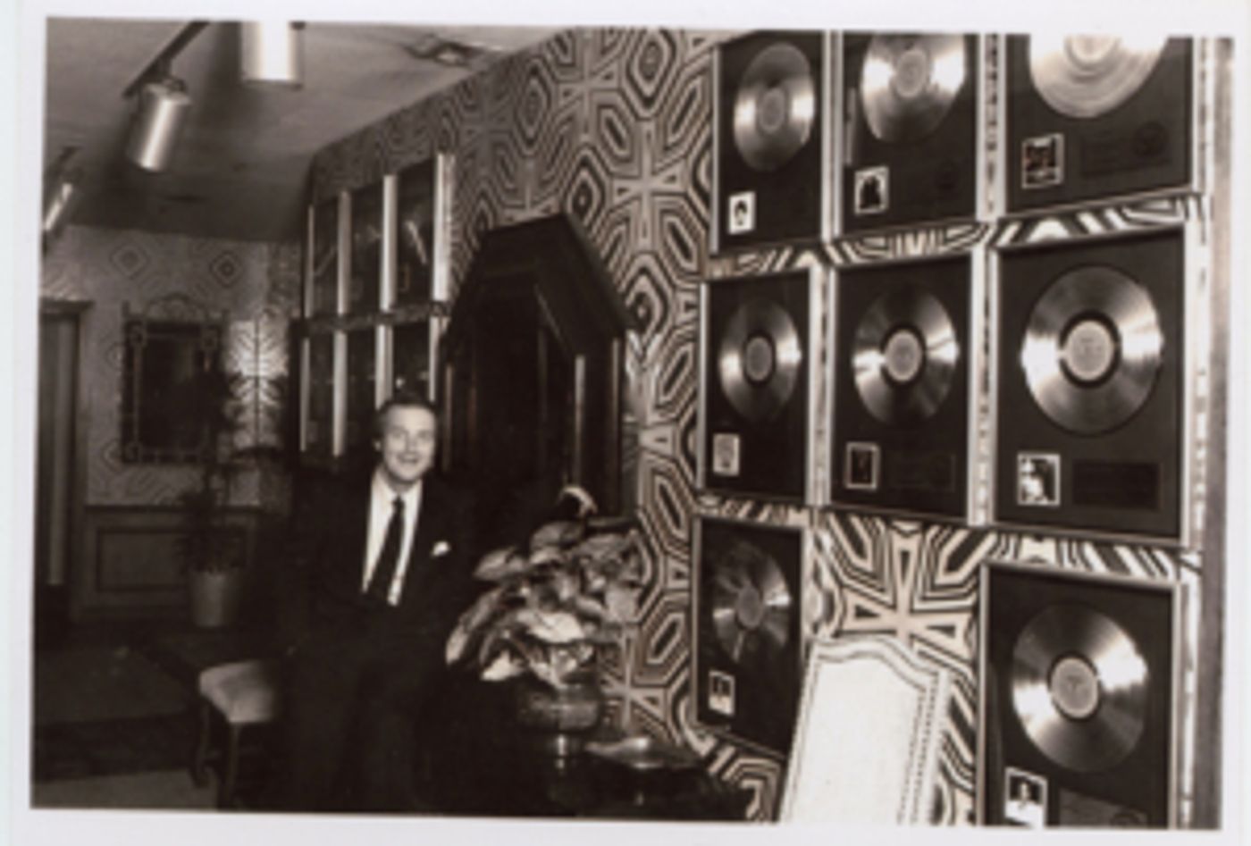 GRAMMY Museum Announces 'Jerry Weintraub Presents...'  Image