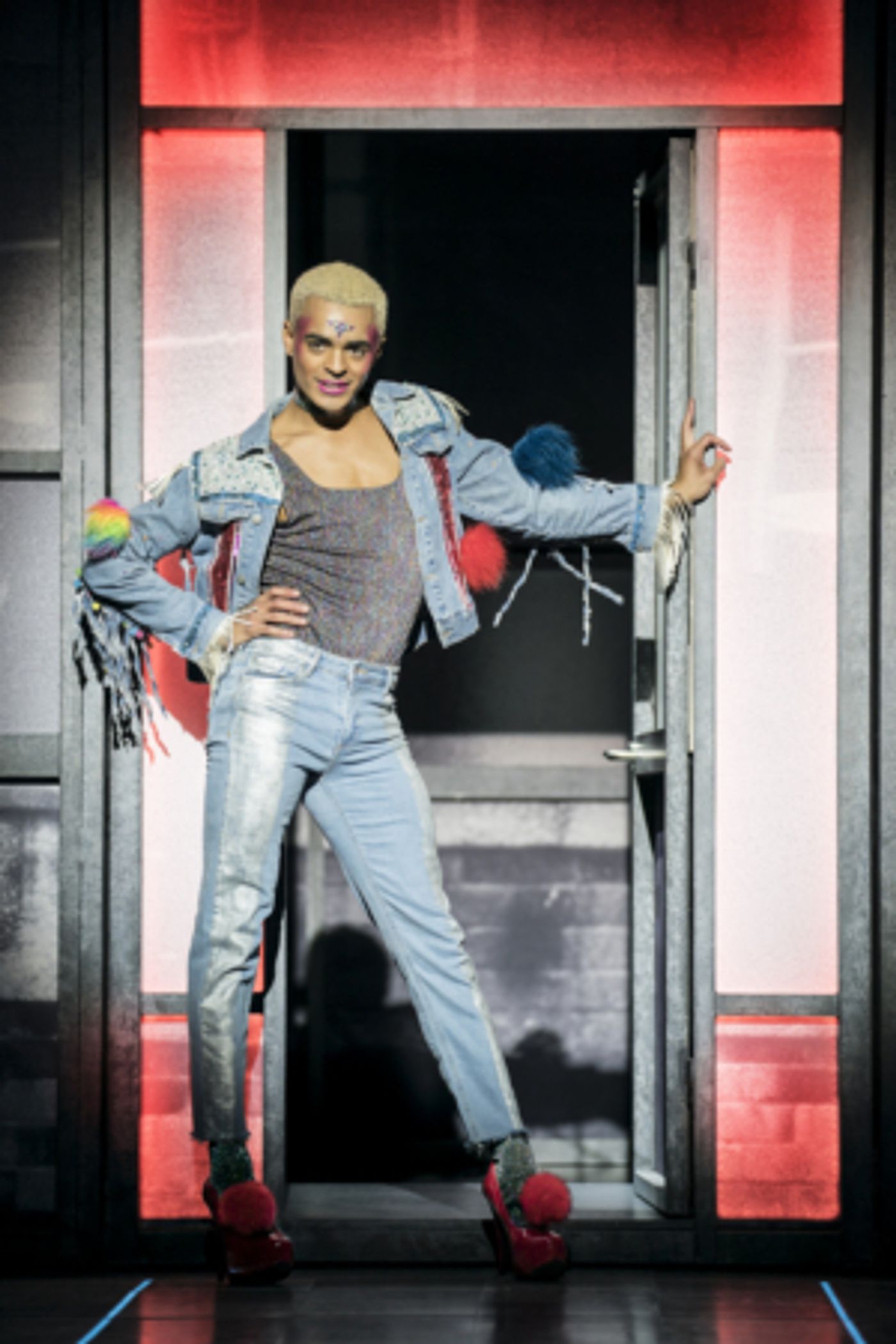 Layton Williams and Shane Richie To Star In National Tour Of EVERYBODY'S TALKING ABOUT JAMIE Layton Williams and Shane Richie To Star In National Tour Of EVERYBODY'S TALKING ABOUT JAMIE Image