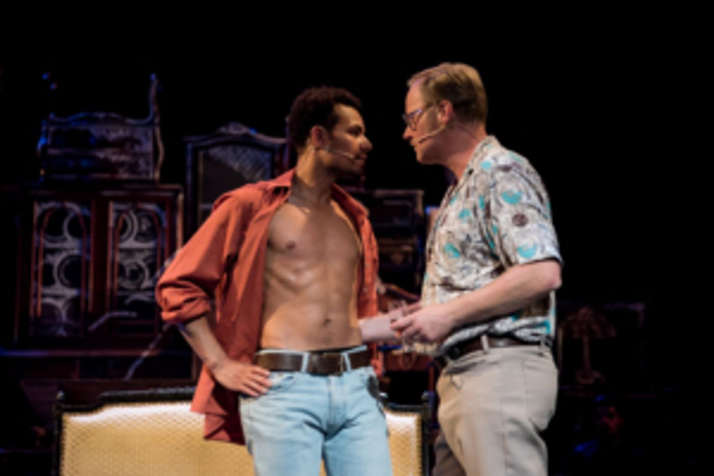 Review: FUN HOME at Internationaal Theater Amsterdam: Tragically Beautiful Story, A Wonderful Start Of PRIDE Amsterdam!  Image