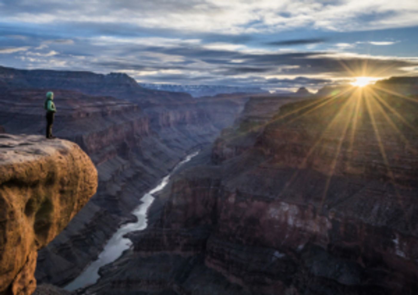 NATIONAL GEOGRAPHIC LIVE Returns September 24 with BETWEEN RIVER AND RIM: HIKING THE GRAND CANYON  Image