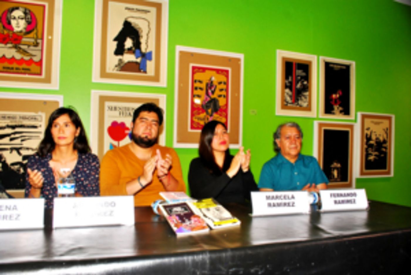 El INBAL rindió homenaje a Armando Ramírez en su barrio, que se ha vuelto nostálgico por su partida física El INBAL rindió homenaje a Armando Ramírez en su barrio, que se ha vuelto nostálgico por su partida física Image