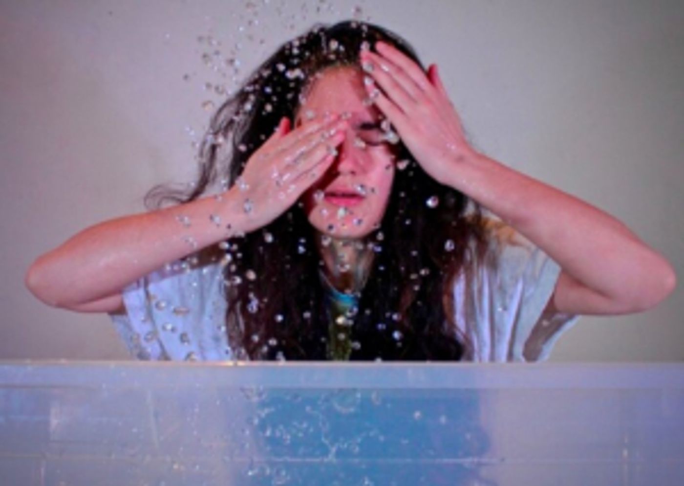 EDINBURGH 2019: Review: LOVE (WATCHING MADNESS), Pleasance Courtyard EDINBURGH 2019: Review: LOVE (WATCHING MADNESS), Pleasance Courtyard Image