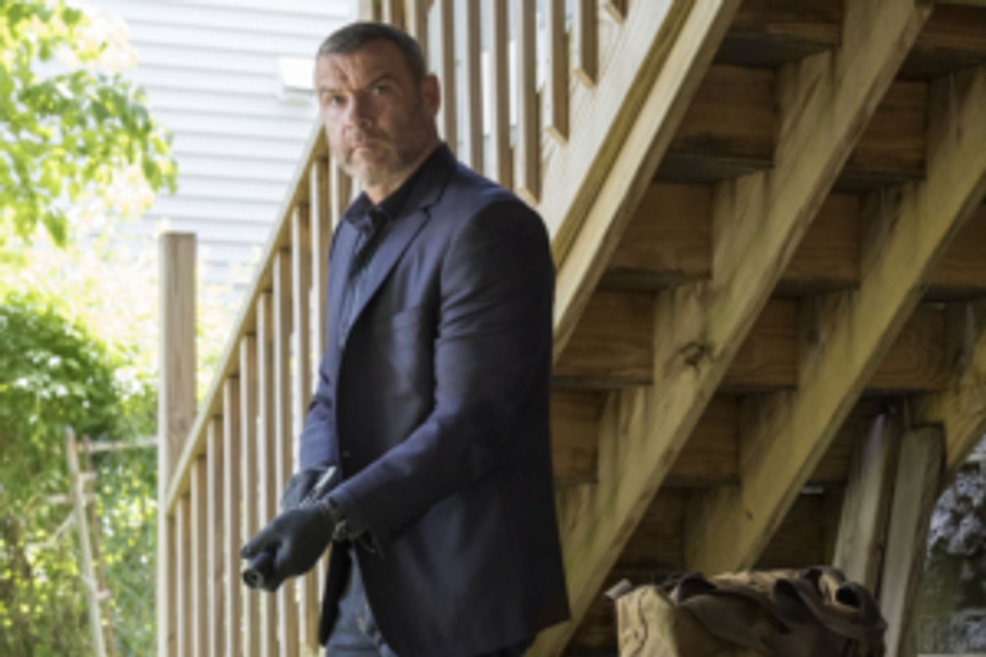 RAY DONOVAN Returns to Showtime on November 17  Image