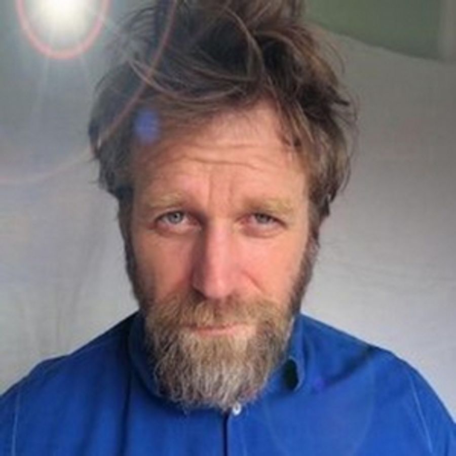 EDINBURGH 2019: Review: TONY LAW: IDENTIFIES, Monkey Barrel Image