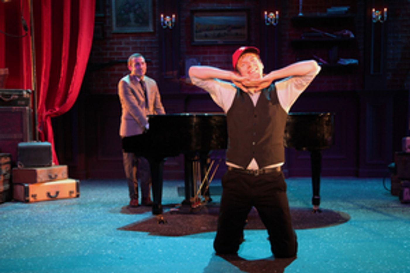 Review: MURDER FOR TWO at Gretna Theatre  Image