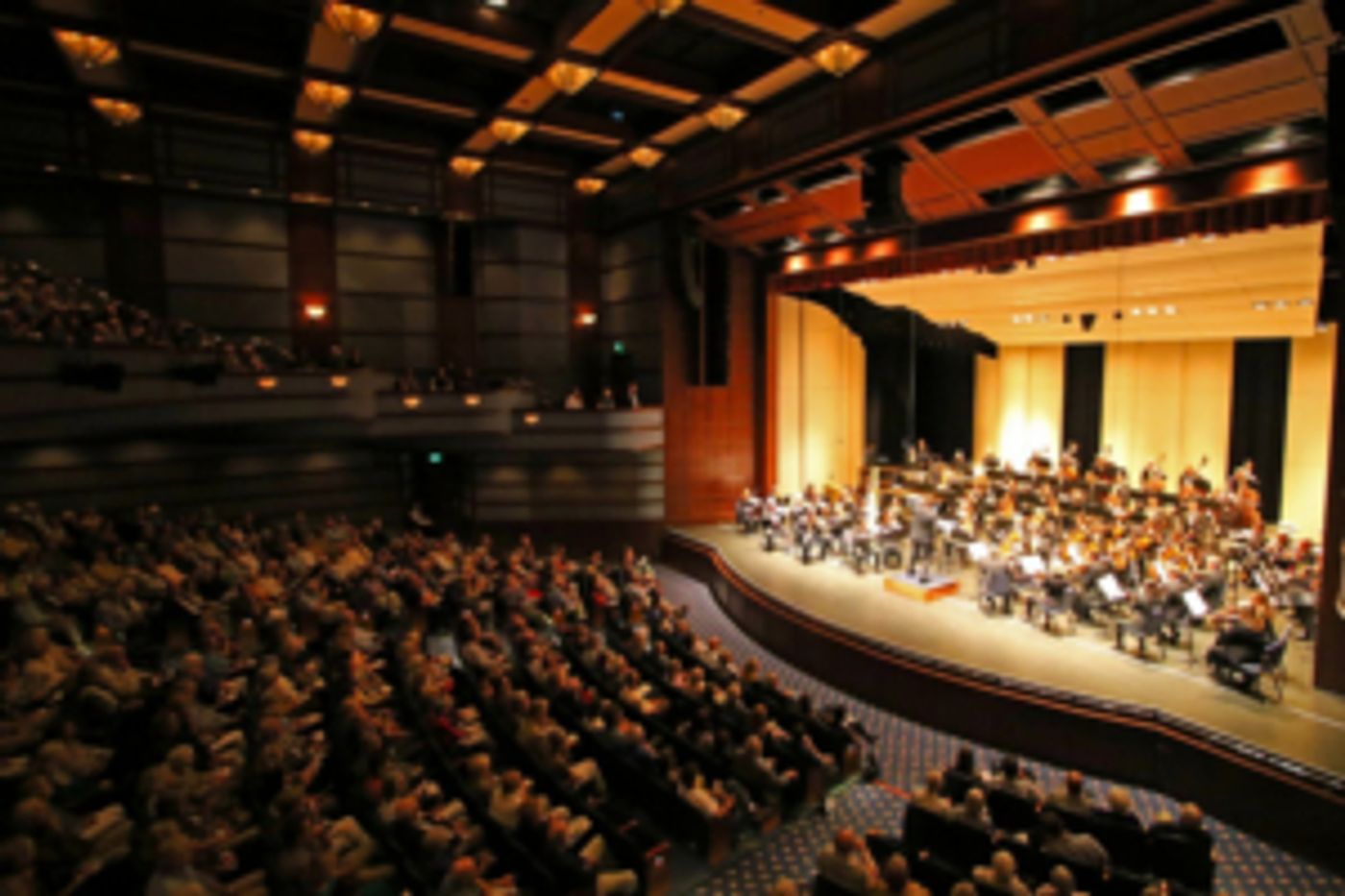 California Symphony Orchestra and Musicians Union Announces  Signing New Five-Year Contract  Image
