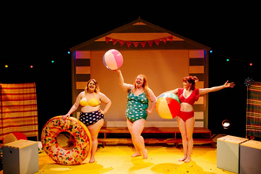 EDINBURGH 2019: Review: BEACH BODY READY, THE ROARING GIRLS, Pleasance Courtyard Image